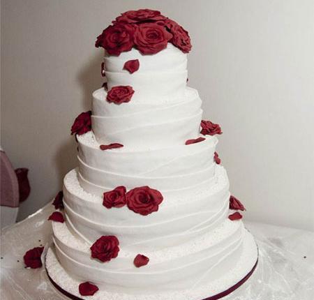 عکس کیک چهار طبقه ای