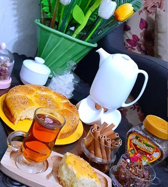 عکس کیک و چای عصرانه