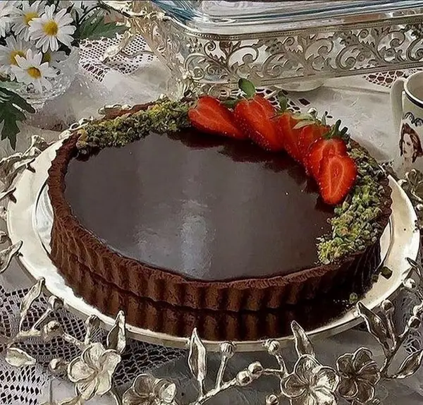 عکس کیک خانگی شکلاتی