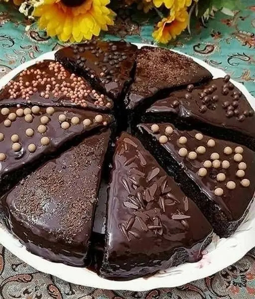 عکس کیک خانگی طبیعی