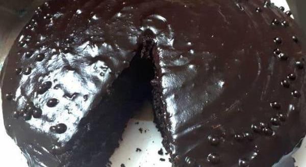 عکس کیک خیس ساده