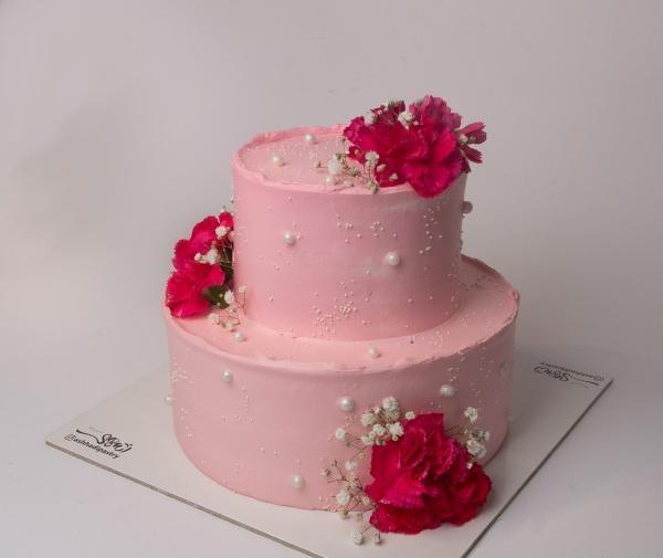 عکس کیک دوطبقه ای