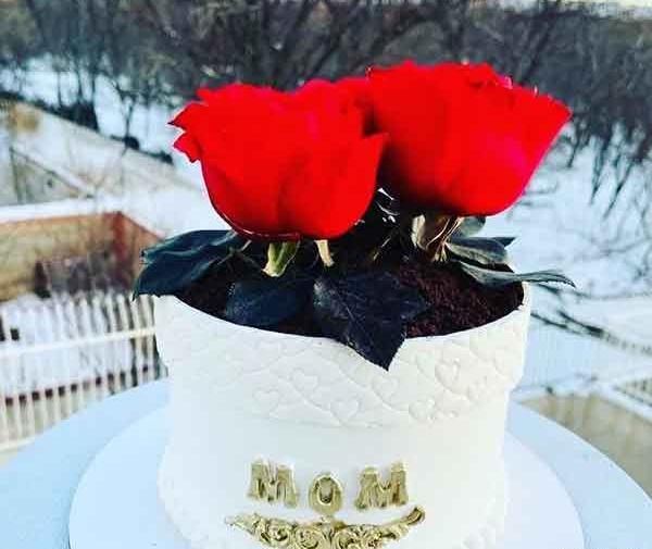 عکس کیک روز زن برای همسر