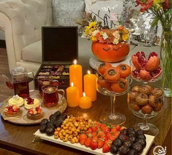 عکس سفره یلدا لاکچری