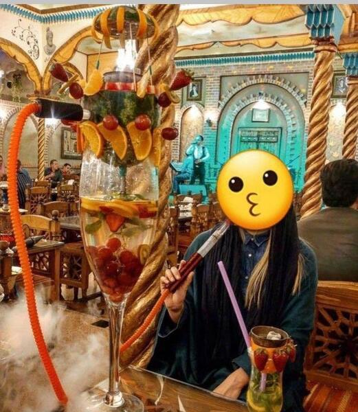عکس دختر با قلیون لاکچری