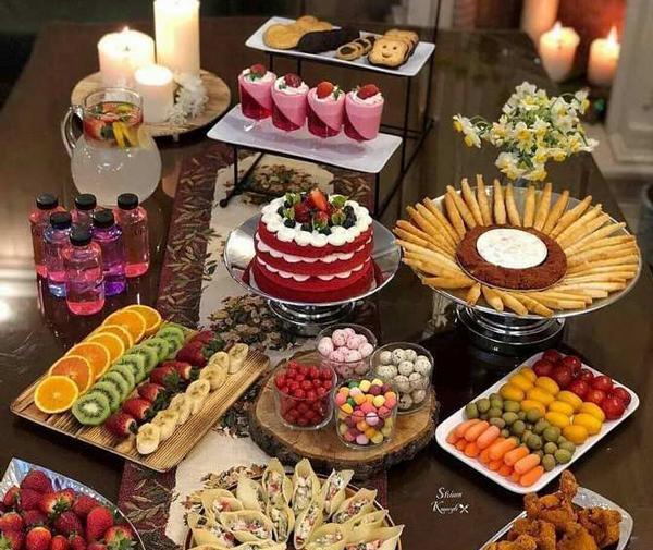 عکس میز شام لاکچری دونفره