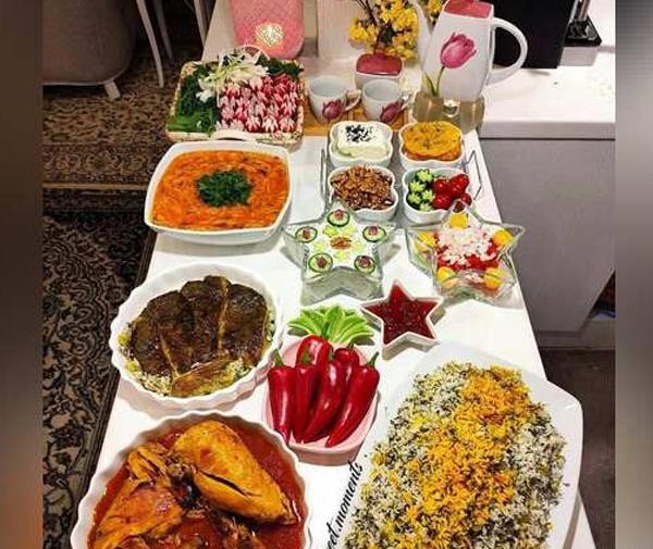 عکس میز شام لاکچری دونفره
