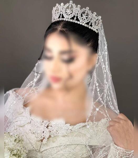 عکس لباس عروس و تاج