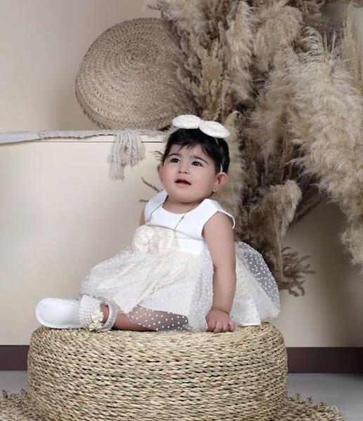عکس نوزاد با لباس عروس