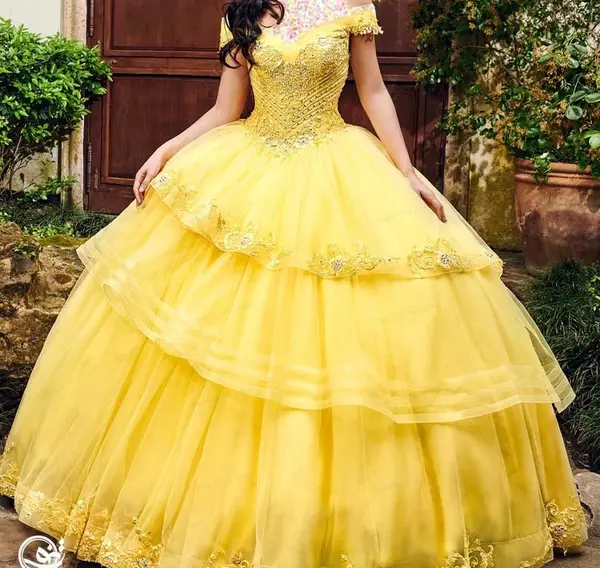 عکس لباس عروس رنگی رنگی