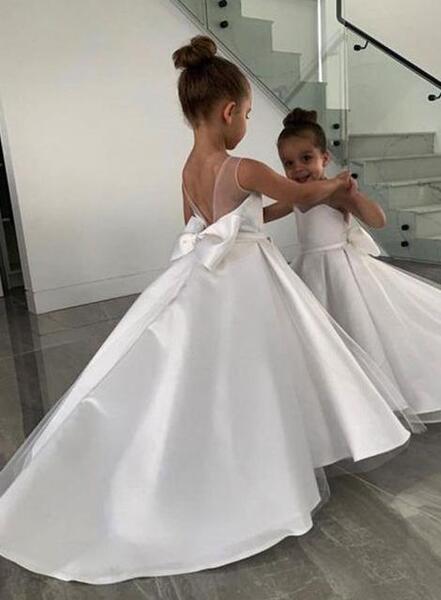 عکس لباس عروس دنباله دار بچه گانه