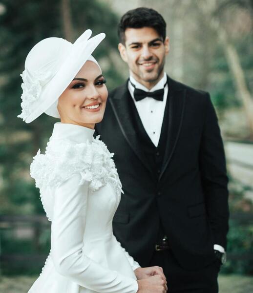 عکس لباس عروس پوشیده با کلاه