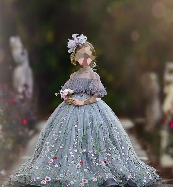 عکس لباس عروس پف دار پرنسسی بچه گانه