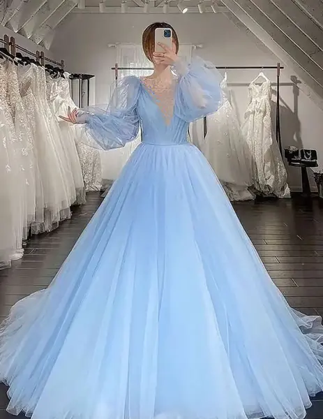 عکس لباس عروس رنگ آبی