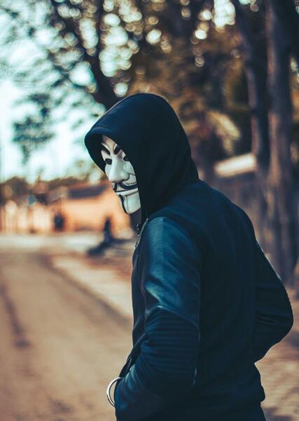 عکس لاتی برای تصویر زمینه گوشی