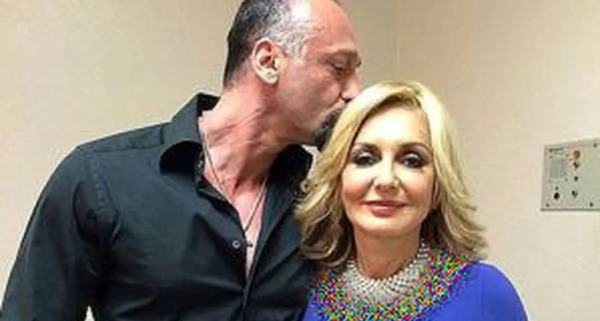 عکس گوگوش و مادرش