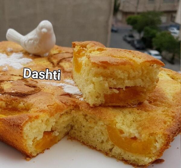 عکس کیک زردآلو