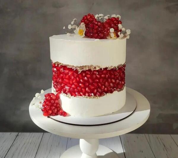 عکس کیک شب یلدا انار