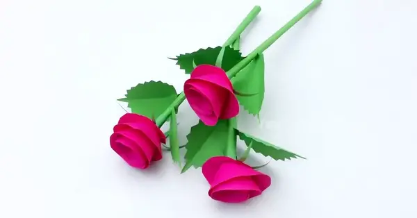 عکس کاردستی گل لاله با کاغذ رنگی