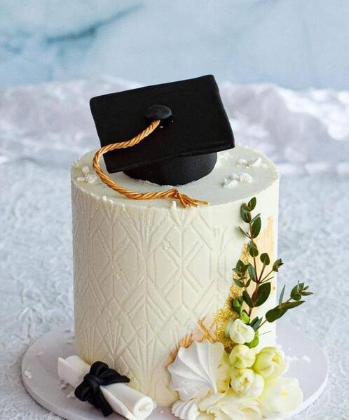 عکس کیک فارغ التحصیلی پیش دبستانی