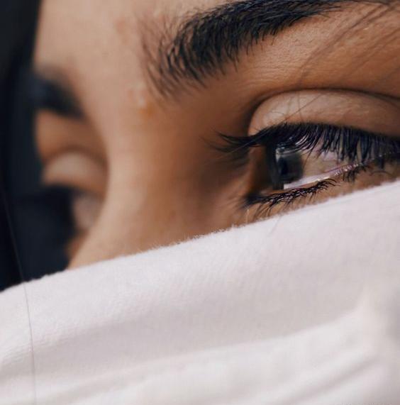 عکس پروفایل گریه دار غمگین