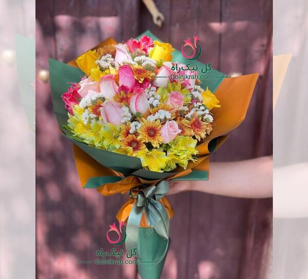 عکس دسته گل رز های رنگی