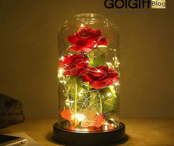عکس گل رز قرمز پژمرده