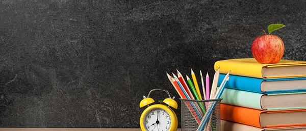 عکس کتاب و مداد کارتونی