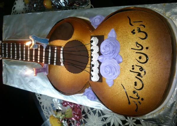 عکس کیک گیتار پسرانه