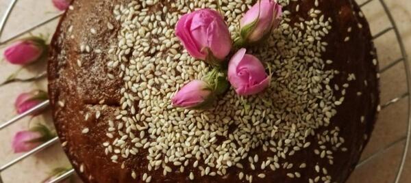 عکس کیک گل محمدی