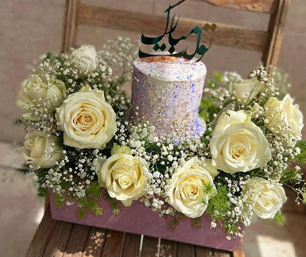 عکس کیک گل رز قرمز