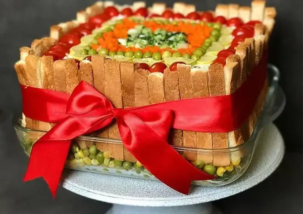 عکس کیک مرغ سوخاری