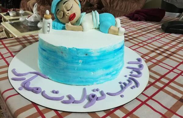 عکس کیک شکلاتی نی نی سایت