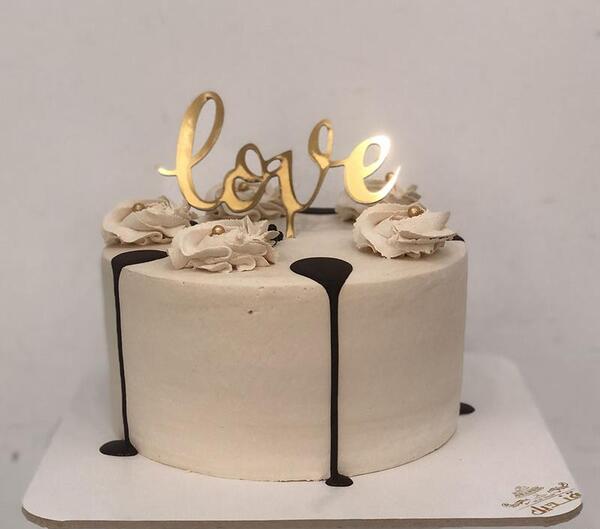 عکس کیک نسکافه ای ساده