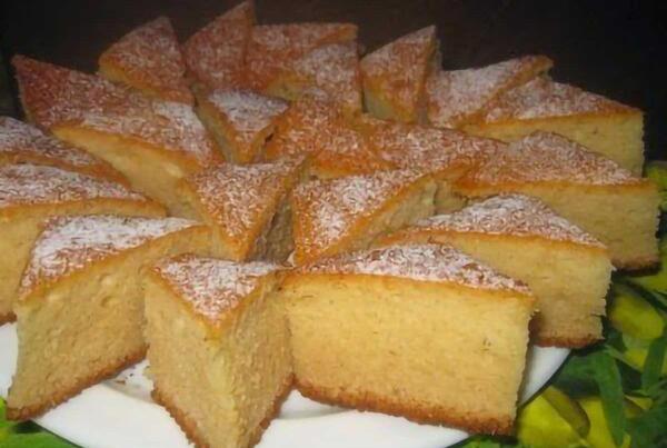 عکس کیک وانیلی ساده