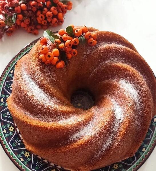 عکس کیک وانیلی خانگی