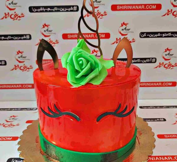 عکس کیک یونیکورن دو طبقه
