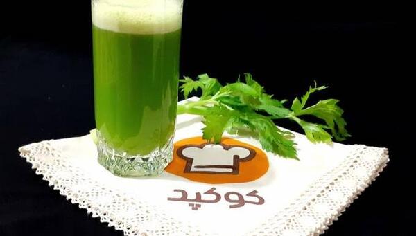 عکس از آب کرفس