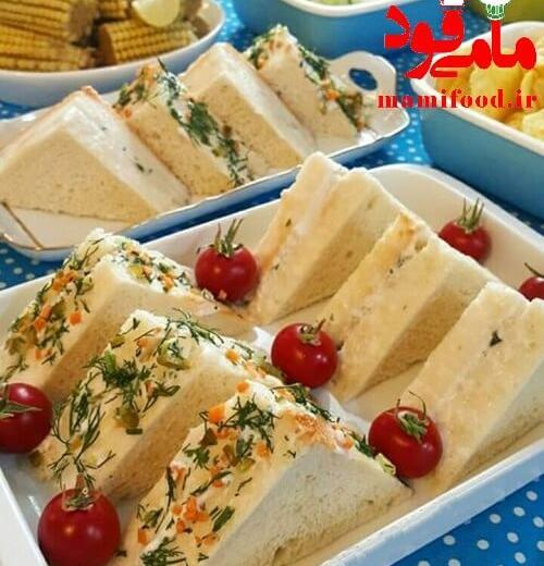 عکس تزیین کیک مرغ با نان تست
