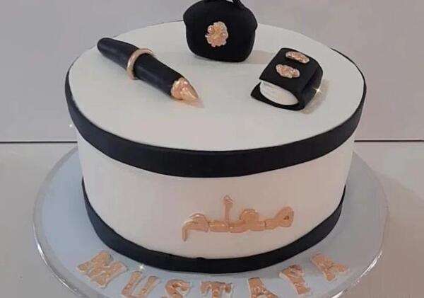 عکس کیک روز معلم شیک مردانه