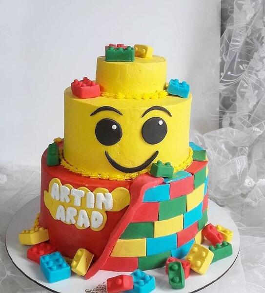 عکس کیک برای لوگو