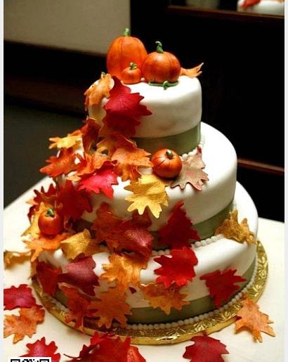 عکس کیک ۱۰۰ طبقه ای