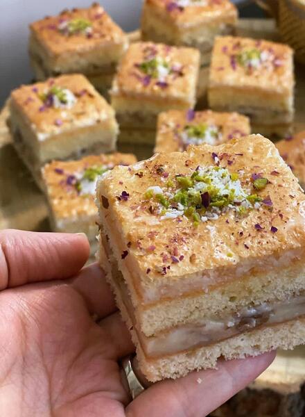 عکس کیک شیرینی نارگیلی