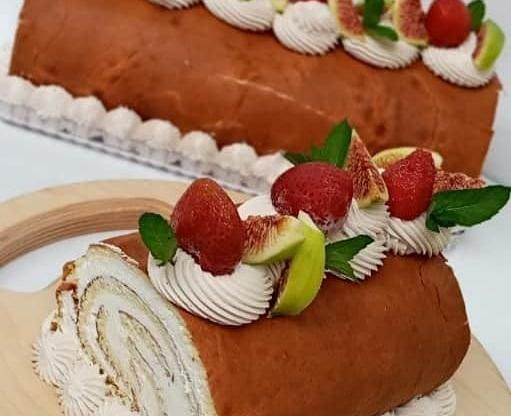عکس از کیک خیس شکلاتی