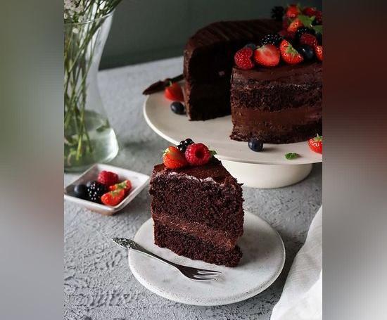عکس کیک شکلاتی تولد جدید