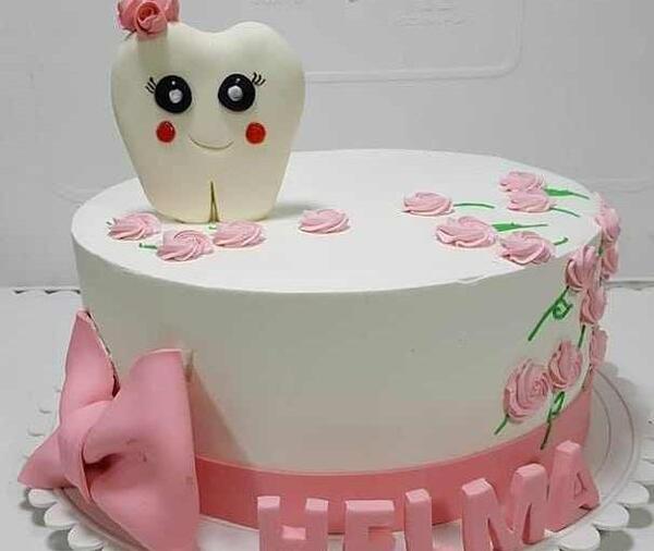 عکس کیک دندونی ساده