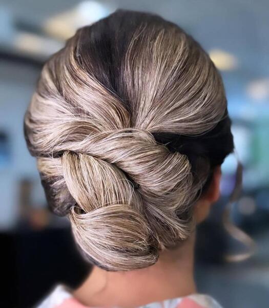 عکس مدل مو دخترانه برای عروسی با موی کوتاه