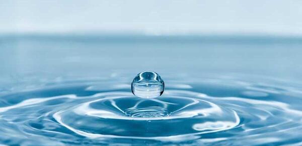 عکس قطره ی آب کارتونی