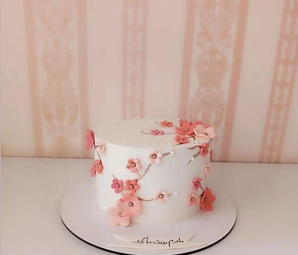 عکس کیک تولد برای مادر ساده