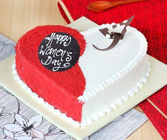 عکس کیک تولد برای همسر زن